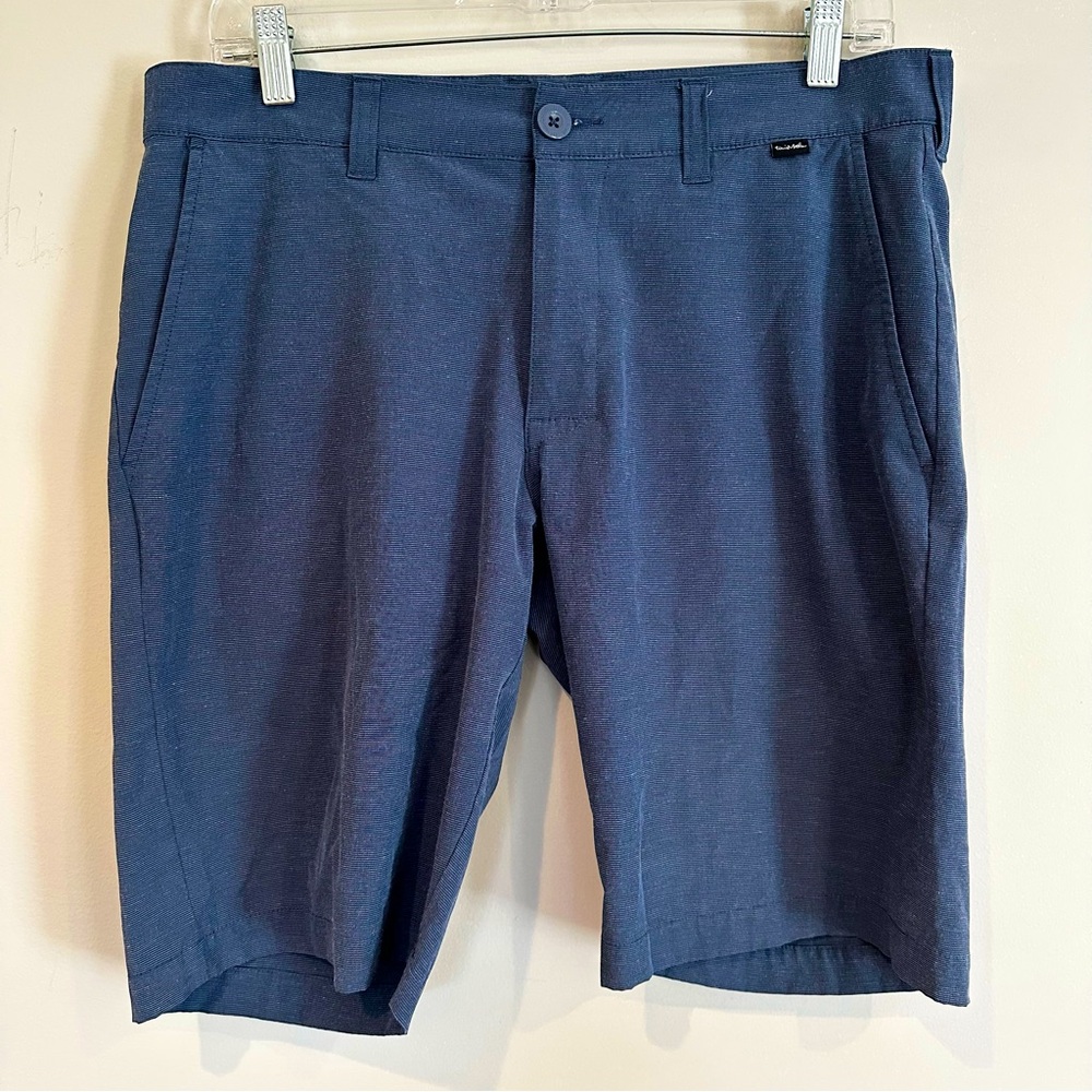 Travis Mathew Performance Flat Front Chino Shorts Men's 32 Slate Blue Pockets